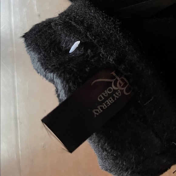 Faux Leather, Suede and Fur Lined Riding Gloves - Picture 3 of 4